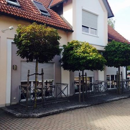 هالبرغموس Airport Hostel المظهر الخارجي الصورة